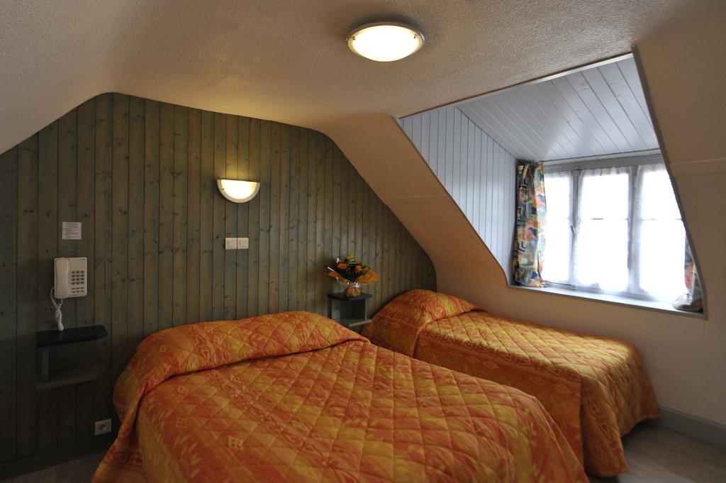 Hotel De La Grotte エクスレバン 部屋 写真